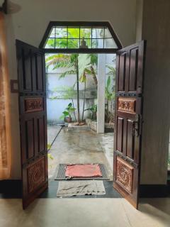 Firefly kingdom - Kandy - 5