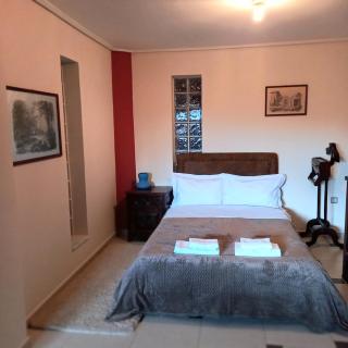 Ταξιδιώτες Travellers - 2