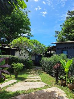 Neeno Hut - 6
