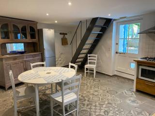 Montjoïa Le gîte bleu - 9