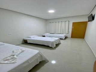 AMPARO HOTEL - Ribas do Rio Pardo - 4