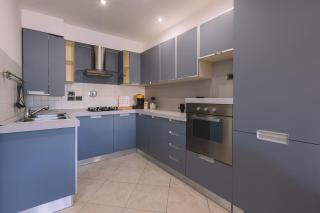 Esclusiva Suite con Terrazza/Ultra Wi-fi/Free Park - Triest - 4