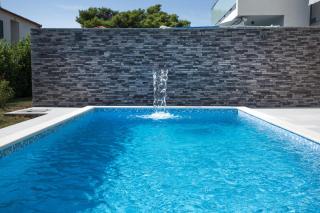 Villa TeSa 1 - heated swimming pool - Okrug Donji - 9