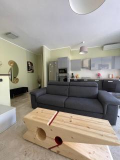 Civico 24 Appartamento in centro ad Arona - 8