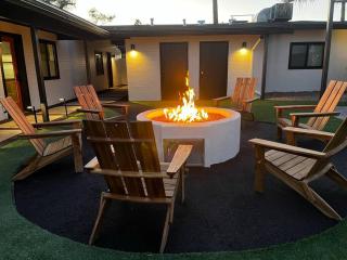 Work away dream 1bd w office, gated, brand new! - 4