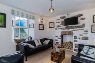 Jessamine: Restored fisherman's cottage close to Looe's harbour - 9