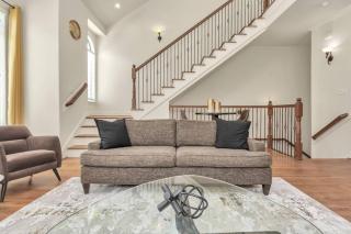 Gold&Brown Oasis/Pool/HugeSuites/Sleep 12/Galleria - 8