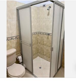 Apto a 300 mts de la Basilica de Buga + Wifi - Buga - 3