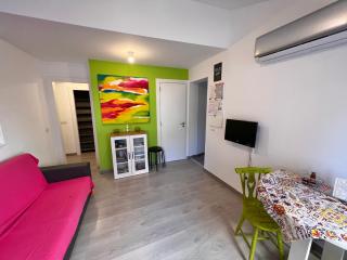 Apartamento com escada e pátio, em frente praia - Paço de Arcos - 6