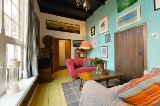 Rustic Retreat: Fireplace, BBQ, + Forest Access - Burgh Haamstede - 7