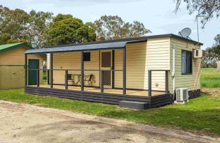 Penola Coonawarra Caravan Park - 9