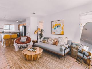 Chic Mid-Century Boho Oasis - 15 min to Old Town - Albuquerque - 9