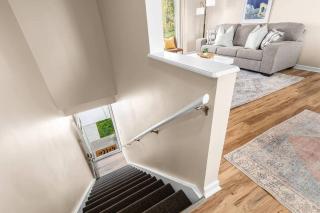New! Comfy & Cozy Private Flat in Roseville - Roseville - 5