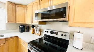 Newly remodeled home duplex unit near 4 world-class ski resorts - Sandy - 3