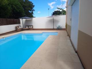 Studio avec piscine privée, idéalement situé - Saint-Claude - 0
