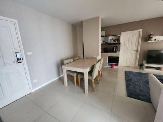 2 Bedrooms 2 bath Apartment - Chiang Mai - 1