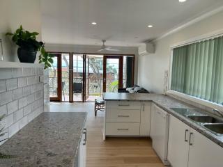 Wanda House - Close to beach Linen Pets - Salamander Bay - 6