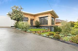 The Family Beachside Escape by Ready Set Stay - GUEST HOUSE - Rosebud - 5