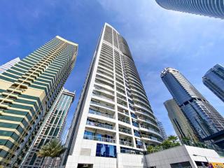 StoneTree - Stylish Studio near Metro Station - Dubai - 9