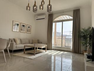 Plaza Residences - 2BR Apartment - Allsopp&Allsopp - Dubai - 9