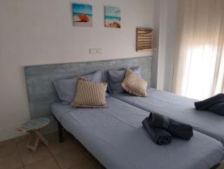 Apartamento con piscina junto a la playa - 2