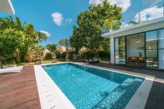 Clara Villa: A Luxurious Escape in Umalas, Canggu - 3