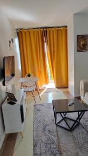 Beautifully furnished 1 bedroom apartment - 3