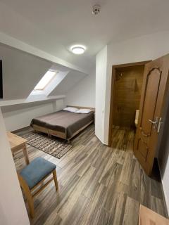 Hotel Zorepad - Zabolotiv - 8