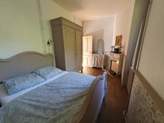 Petite maison au calme à Anost - 1