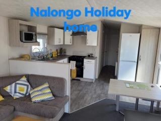FV006 NALONGOS HOLIDAY HOME - Saint Osyth - 7