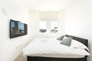 Modern City Living Studios at Antigallican in London - Londra - 4