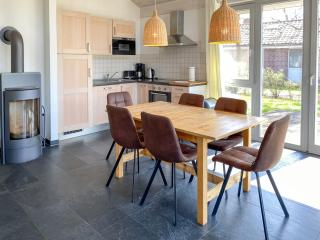 Familienunterkunft Wiesengeflüster E8 - strandnah mit Sauna und Garten - Röbel - 6