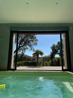 Belle villa avec piscine intérieure et piscine extérieure Gite Les Aiguiers - 3