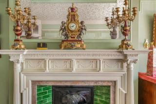 The Grand "Old Boy" - Marylebone - by Frankie Says - London - 2