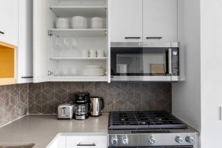 East Village 1br w balcony doorman wd nr bars NYC-1125 - 3