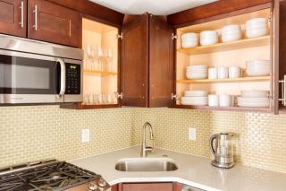 UES 2br w wd gym doorman nr Carl Schurz Park NYC-1041 - 2