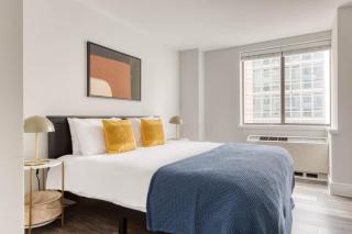 UES 2br w wd gym doorman nr Carl Schurz Park NYC-1041 - 1