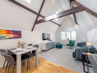 Pass the Keys 1 bed 40C Beautiful Town Apartment Celosia - Shrewsbury - 0