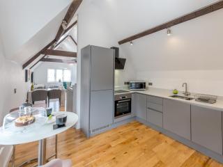 Pass the Keys 1 bed 40C Beautiful Town Apartment Celosia - Shrewsbury - 9