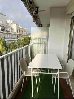 Appartement 2 pièces à Juan - Antibes - 3