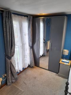 Betty's retreat - Cheshunt - 6
