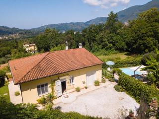 Villino le Farfalle by VacaVilla - Camaiore - 0
