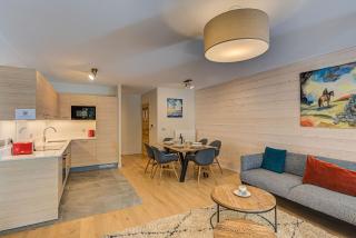 White Pearl A13 - Alpes Travel - Central Chamonix (Sleeps 6) - Chamonix - 1