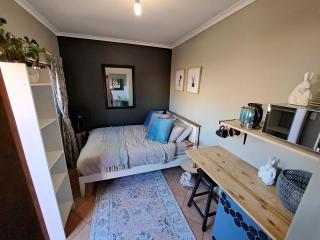 Cozy City Studio Escape - Centurion - 1