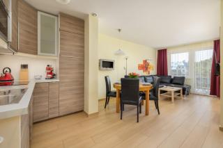 Spacerowa Modern Apartment by Noclegi Renters - Łukęcin - 2