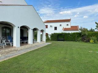 Vila Y2 in Arena Regia Residence - Adults only-14 and above- No parties allowed - 1