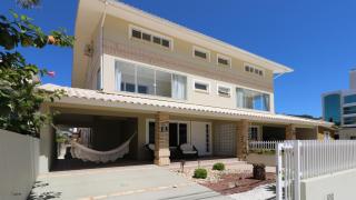 #003 Casa show a 1 min a pé da praia de Palmas - 0