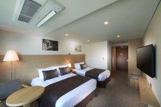 Benikea Jungmun Hotel - 4