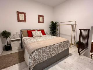 Elegant Dúplex Isidoro Apartment - Sevilla - 0