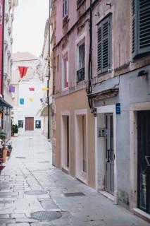 Apartment and Room Old town - 2